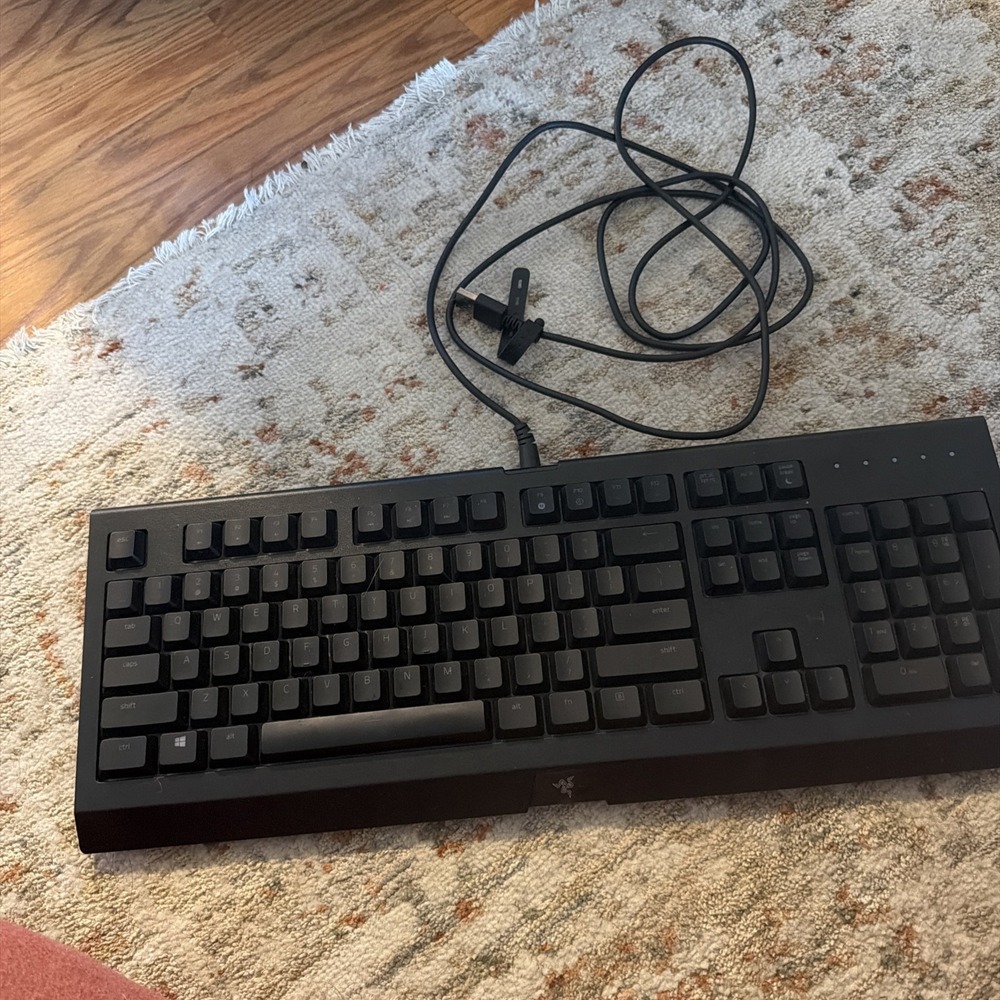 Razer Cynosa Chroma RZ03-02260200-R3U1 Wired Keyboard - Used